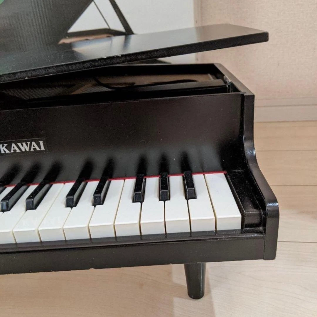 KAWAI Mini Piano de Cola Nº1141 32 Teclas Juguete Educativo NEGRO Usado Buen ...