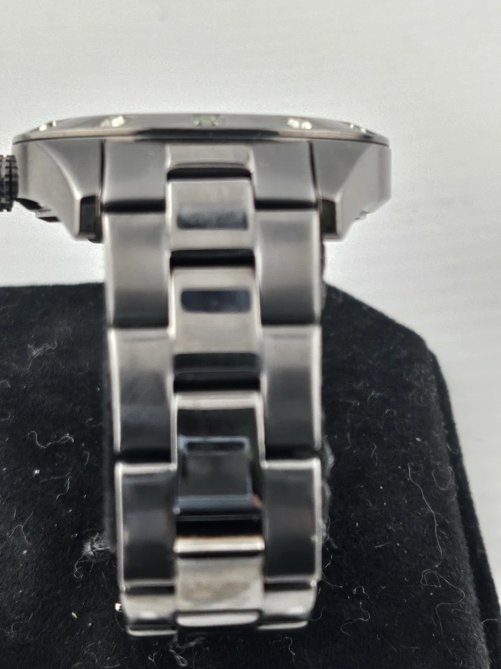 DKNY Ladies Quartz Watch Gunmetal Pewter NY-8662 New Battery Runs Small Wrist - Image 4 of 4