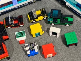 Lego 4561 System 9V Train Railway Express 97% Complete Manuals Box Works READ