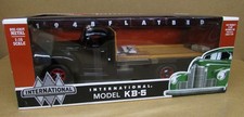 International 1948 Kb-5 Flat Bed Truck 116 Scale Nib Dcp Toy Trucker Contractor