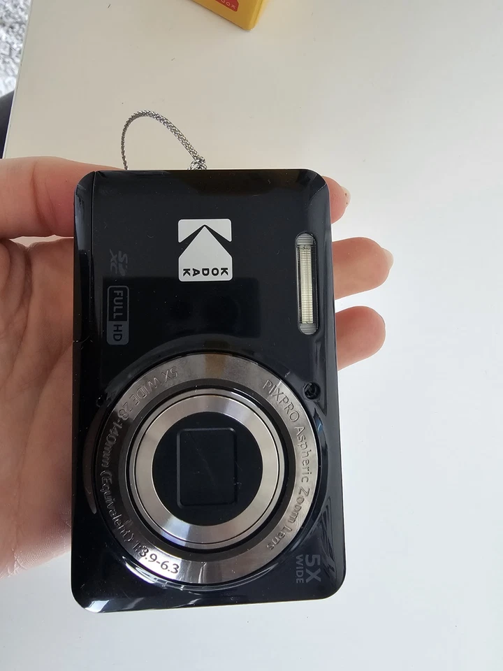 KODAK Pixpro X55 digitale Kompaktkamera (16MP, CMOS, 2,7 Zoll LCD, Full HD) - Bild 4 von 4