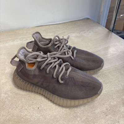 Size 6 - adidas Yeezy Boost 350 V2 Mono Mist - GW2871