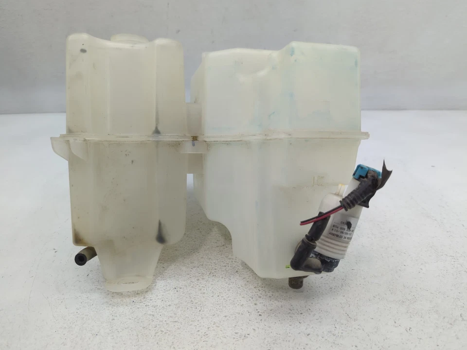 2009-2013 Toyota Corolla Radiator Coolant Overflow Expansion Tank Bottle MIAT5 - Image 4 of 4