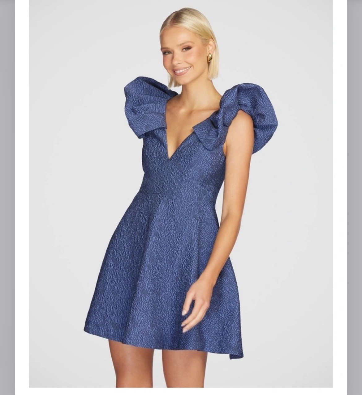Pilgrim Viola Dress Sz 18 Blue Textured Puff Sleeve V-Neck Mini Party RRP $219