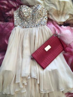 A new dress original price 180 euros