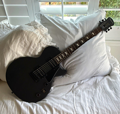 Epiphone Les Paul Special GT Black Solid 6-String RH Mahogany Rosewood 2013