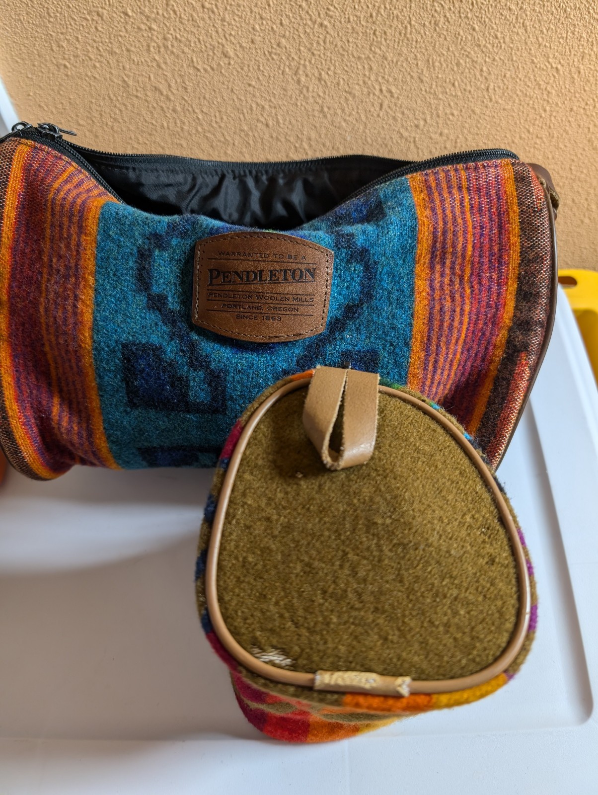 Pendleton Blanket Wool Aztec Pattern Barrel Style… - image 2