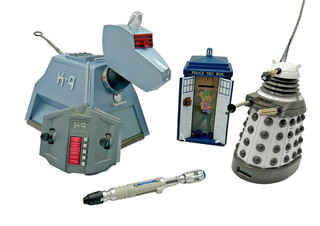 Doctor Who Toy Bundle RC K9 TARDIS Dalek Sonic Screwdriver Repairs D55T G813