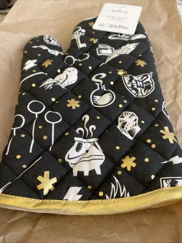 Hallmark Harry Potter Magical Icons Oven Mitt - Thumbnail 5
