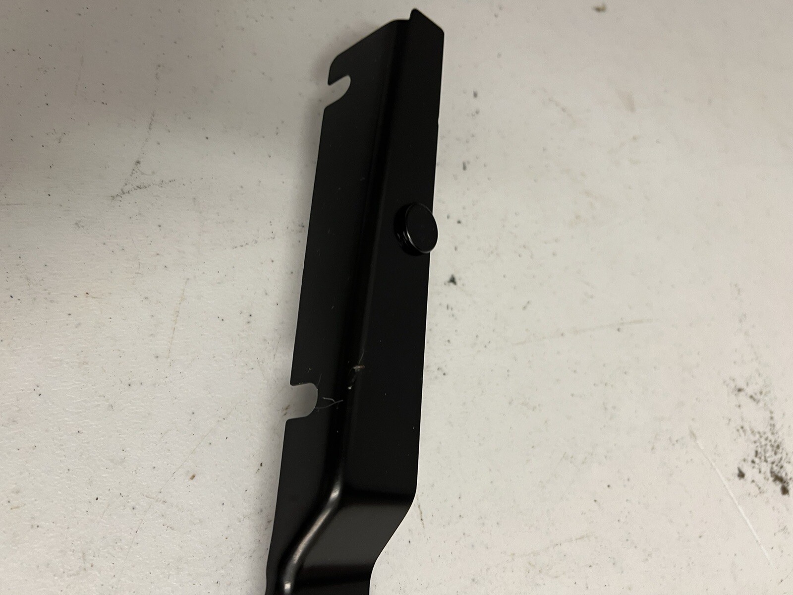 OEM BENTLEY CONTINENTAL FLYING SPUR LEFT DRIVER FENDER MOUNT BRACKET 3W5821153
