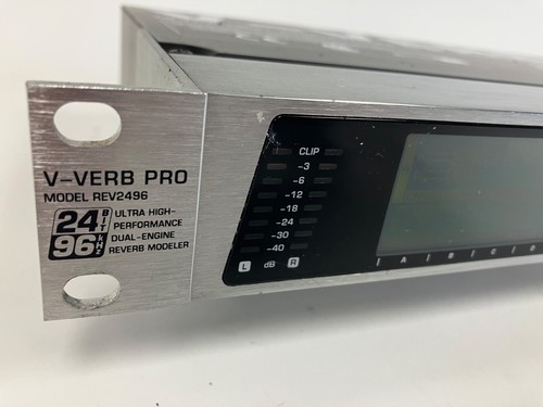 BEHRINGER V-VERB PRO model REV2496 V1.2 24-BIT/96 kHz Dual-Engine Reverb Modeler