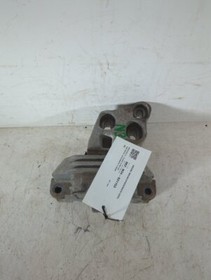 Mercedes A-class W176 Cdi 2012-2018 1461 Engine Mount (passenger Side) N34