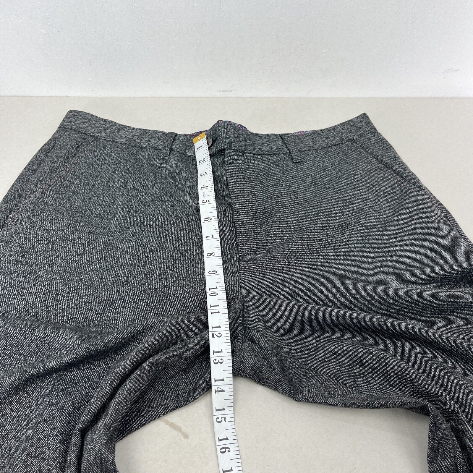 Picture 20 of 24