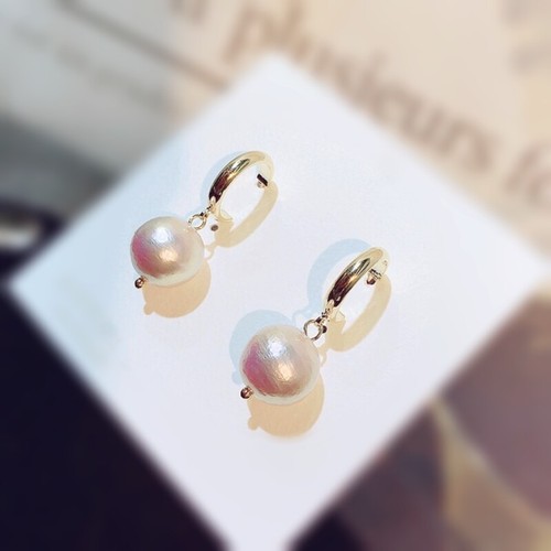 18K Gold Filled Simulated Pearl Drop Purple Half Hoop Light Weight Earrings - Picture 5 of 5