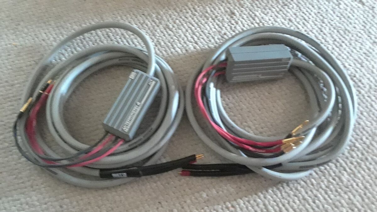 MIT Terminator 4 Bi Wire Speaker Cable 6 Meter Pair MIT Terminator 4 Bi Wire Speaker Cable 6 Meter Pair