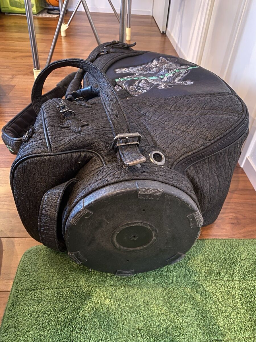 GODZILLA Limited Edition golf bag carry cart caddy bag rare GODZILLA Limited Edition golf bag carry cart caddy bag rare