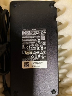Netzteil Ladegerät für Dell Precision Alienware usw. 19.5V 12.3A 240W 0F4XHP