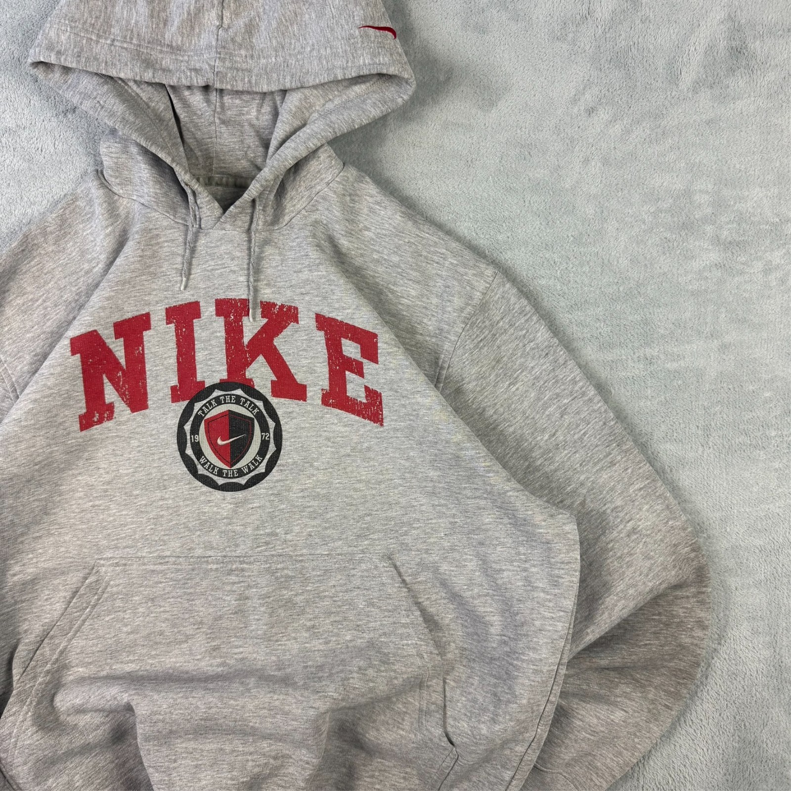 Vintage Nike 2000s Grey Red Spellout Heavyweight Oversized Large Pullover Hoodie image 3