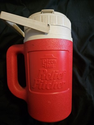 Vintage 80s PIZZA HUT  ½ Gallon Relief Pitcher IGLOO Water Cooler Great Cond.