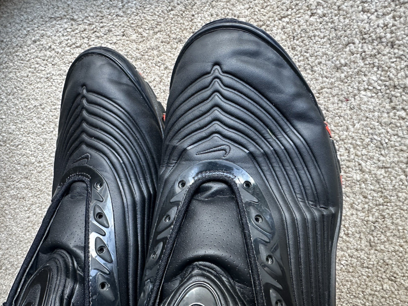 SAOLA Nike air max deluxe SE "black crimson" uomo taglia 12