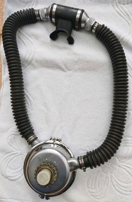 Dräger PA 61 II Vintage Zweischlauch-Atemregler/ Historischer Lungenautomat