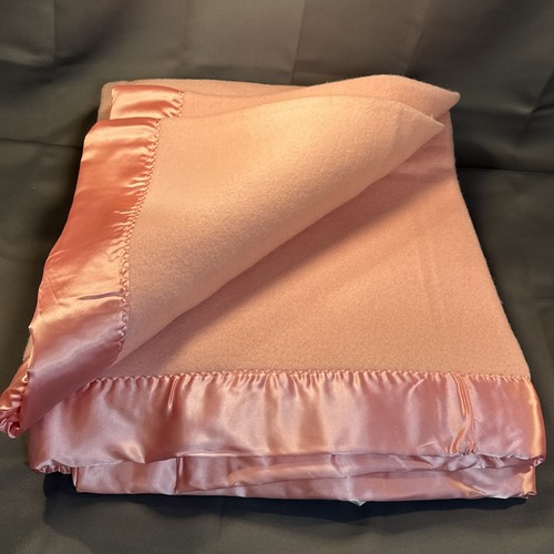 Vintage Chatham Purrey Pink Satin Trim Blanket 72 x 82 Rayon Wool NWT - Picture 7 of 9