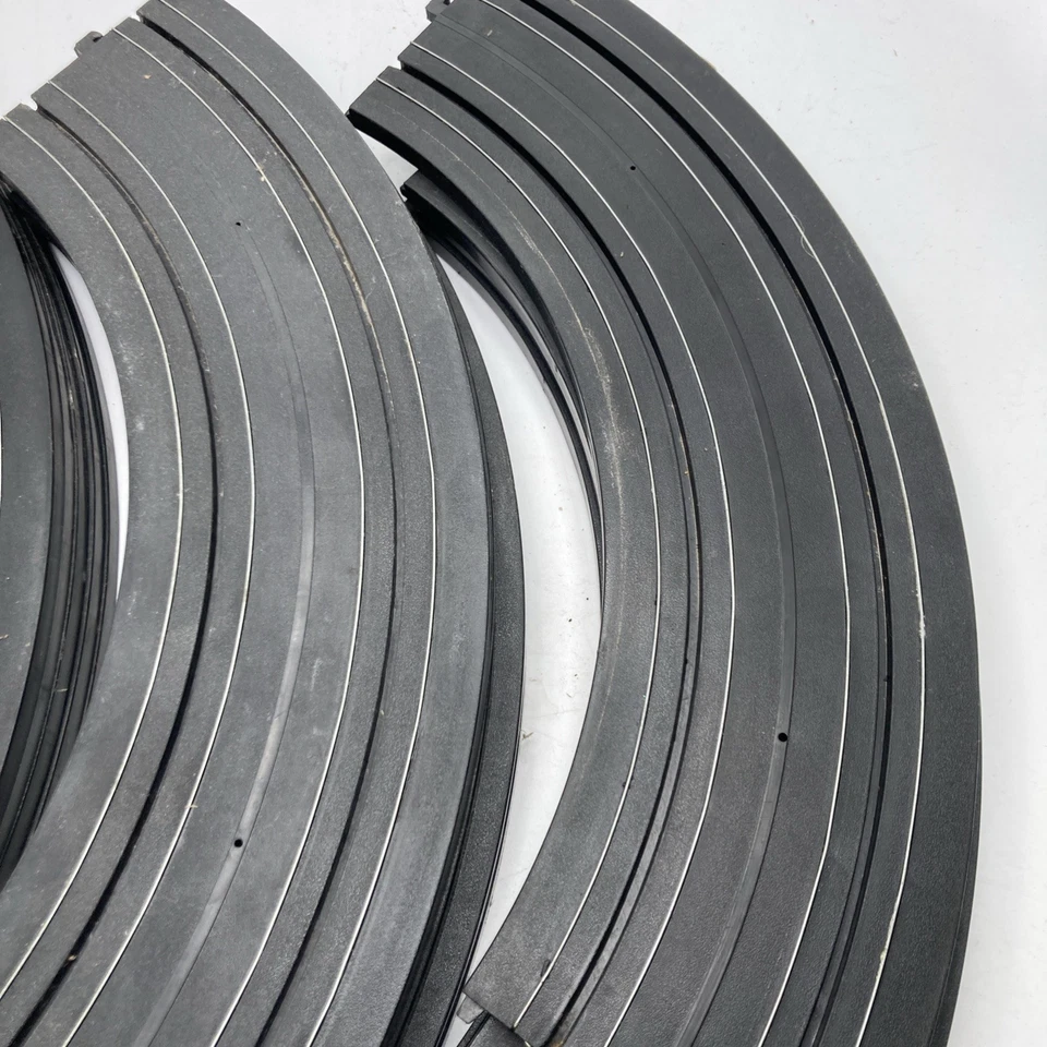 ¿Realista? Coche Ranura HO 9” Pista Curva. 14 piezas. Foto 2 de 4