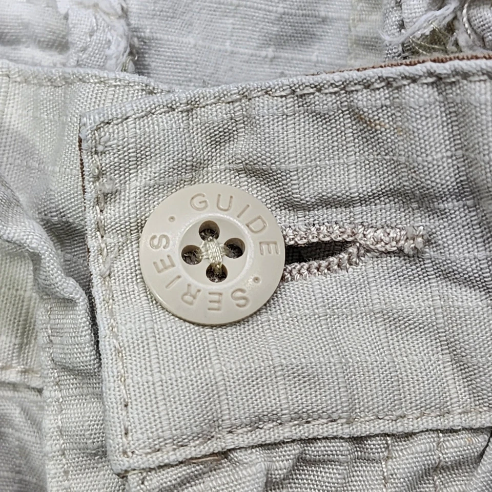 Shorts feminino Guide Series 6 bronzeado algodão ripstop cordão cintura média carga - Imagem 2 de 4