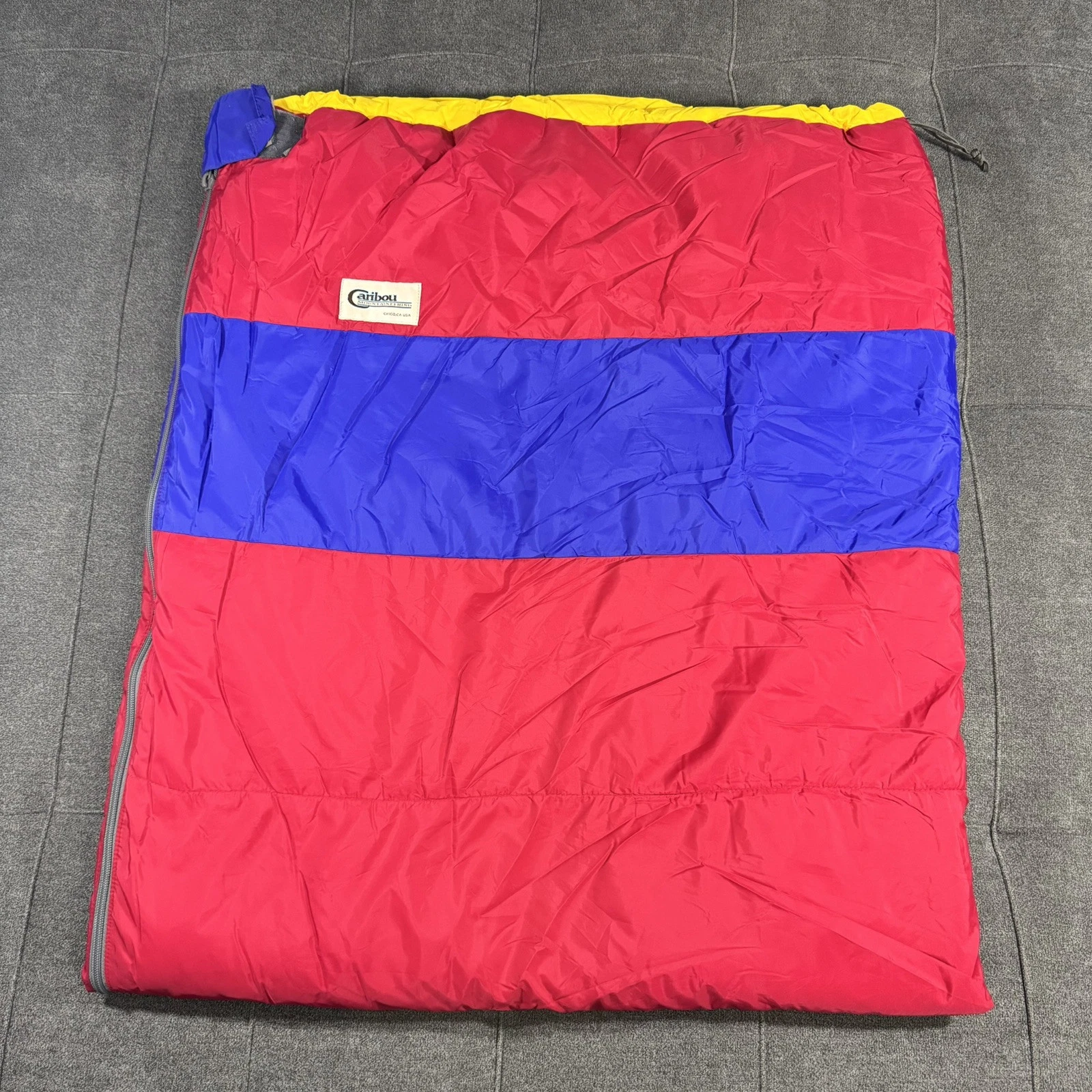 Caribou Mountaineering Sleeping bag 64"x30" Red Blue Yellow Synthetic Fill 01728