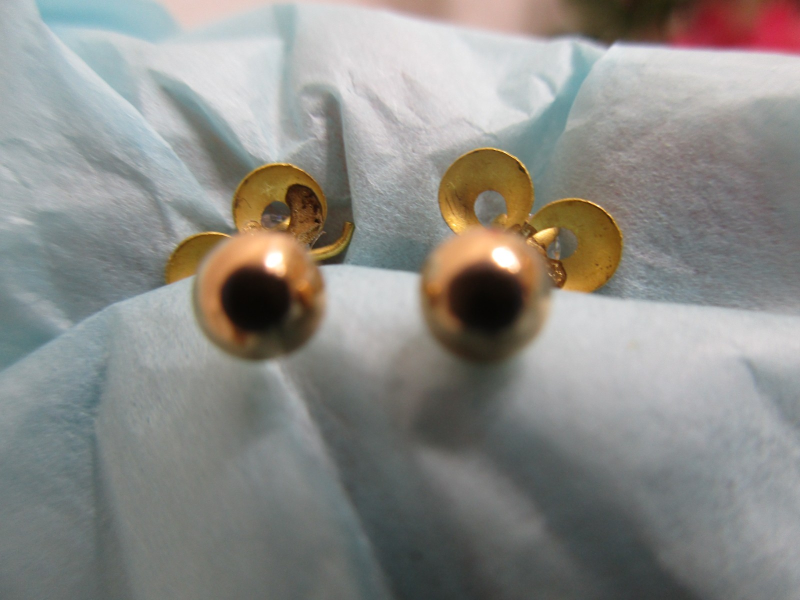 Double Side Solid 18kt Yellow Gold Pierced Screw … - image 18