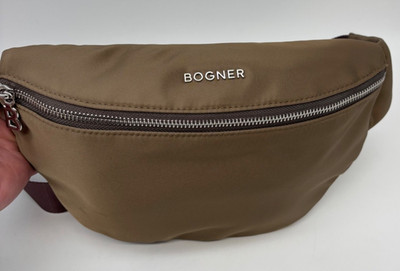 BOGNER Klosters Sina Shoulderbag Gürteltasche Crossover-Bag Khaki oliv