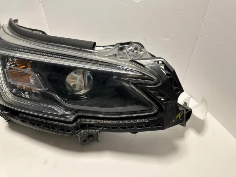 Passenger Right Headlight LED Without Adaptive Fits 20 LEGACY 419 - Image 3 of 4