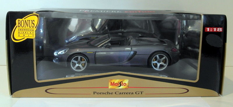 PORSCHE Carrera GT ポルシェ　カレラ Maisto　1/18 Review - Maisto 1:18 Scale Porsche Carrera GT - YouTube