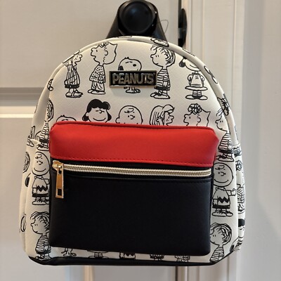 Peanuts Cast Snoopy Charlie Brown Bioworld Mini Backpack  display picture 1