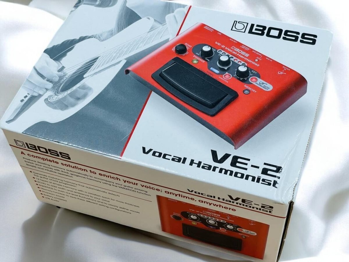 Boss VE-2 Vocal Harmonist Vocal Effects Harmony Pedal Reverb Echo