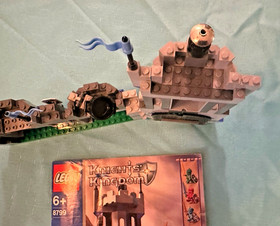 LEGO: 8799 Knight&rsquo;s Kingdom II Knight&rsquo;s Castle Wall w/Manual & Minifigs