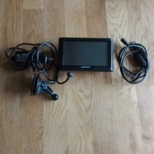 Garmin Navigationsgerät – gebraucht, mit Ladekabel Zubehörpaket