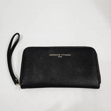 Adrienne Vittadini Studio Charging Zip Around Wallet Wristlet Wallet in Black