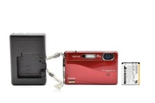 FUJIFILM FinePix Z700EXR Red Digital Camera Compact EXR Sensor Japan Used