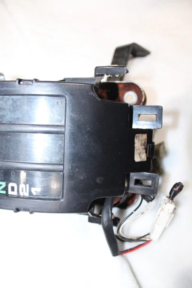 86-97 Nissan HARDBODY D21 Automatic GEAR Shifter Assembly AUTO Floor w/ OD Clean - Image 3 of 4