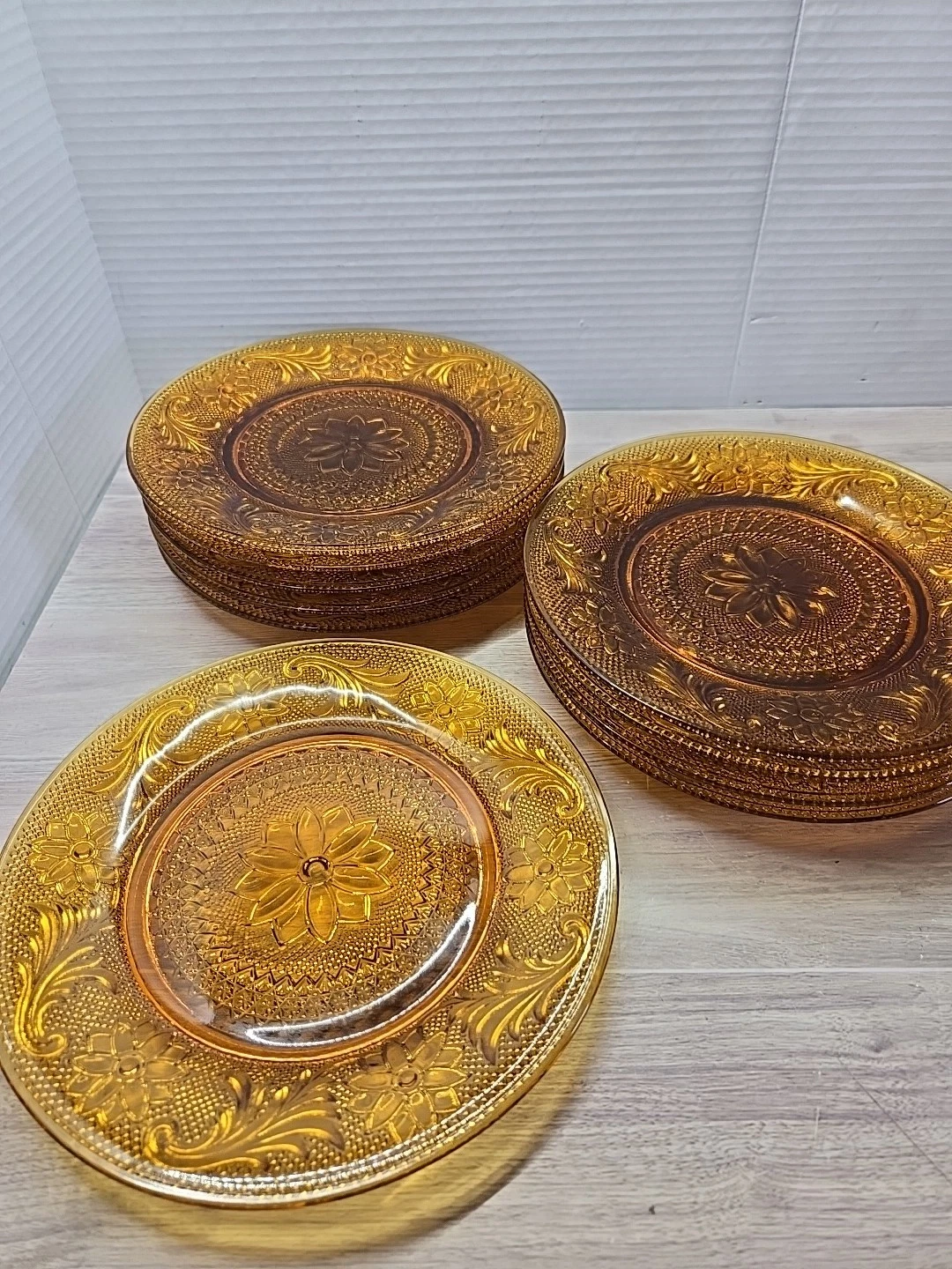 10 Pc Set Vtg. Tiara Indiana Glass Amber Sandwich 8 1/4" Sandwich/Salad Plates