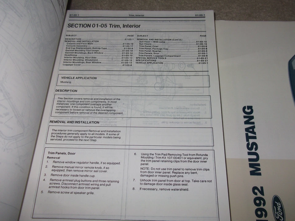 1992 福特 MUSTANG 服务店车间维修手册套装 W EVTM — 第 3/4 张图片