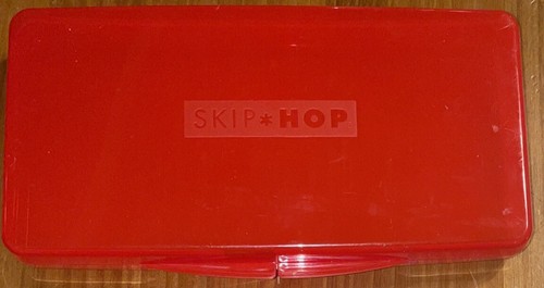 Skip Hop Baby Wipes Empty Red Hard Plastic Container Case Travel Size Diaper Bag - 第 1/5 張圖片