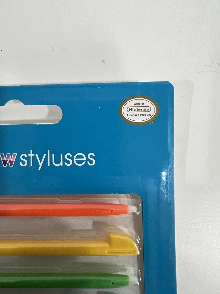 Juego de 8 Lápices Arco Iris Nintendo Wii U Nuevo Paquete Sellado de Fábrica Foto 2 de 3