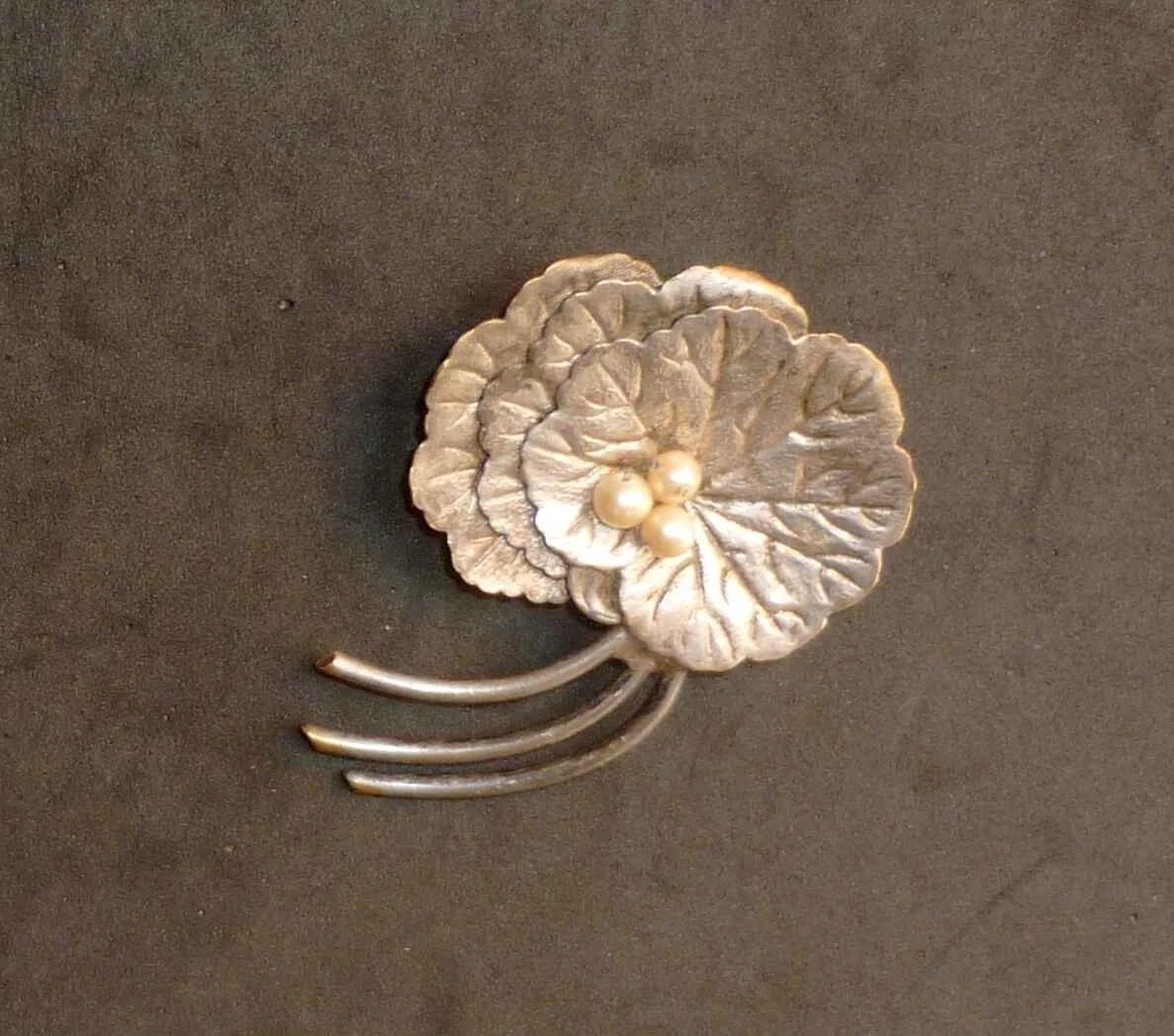 Broche Fantaisie Argentée Porte-photo Style Art Nouveau - Chardons