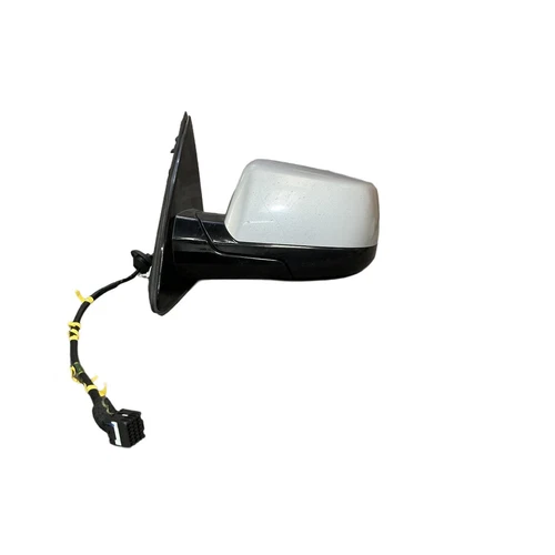 2015-2016 GMC YUKON Left Door Mirror Power w/turn signal Silver 636R OEM