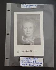 SANDRA DAY O'CONNOR SUPRME COURT SIGNED PHOTO WITH NEWSPAPER ARTICLES AUTOGRAPH