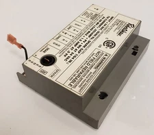 SP845-NU-3-C 100-00834-41 780-845 018-00469-B Robertshaw ignition control board