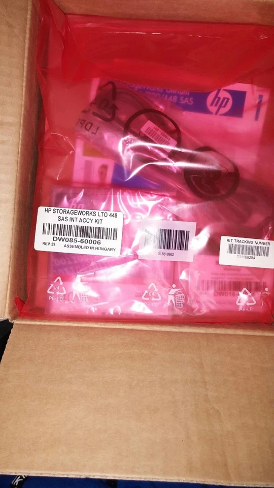 HP StorageWorks Ultrium 448 SAS Internal LTO-2 Tape Drive DW085B PN DW085-67201 - Image 2 of 4