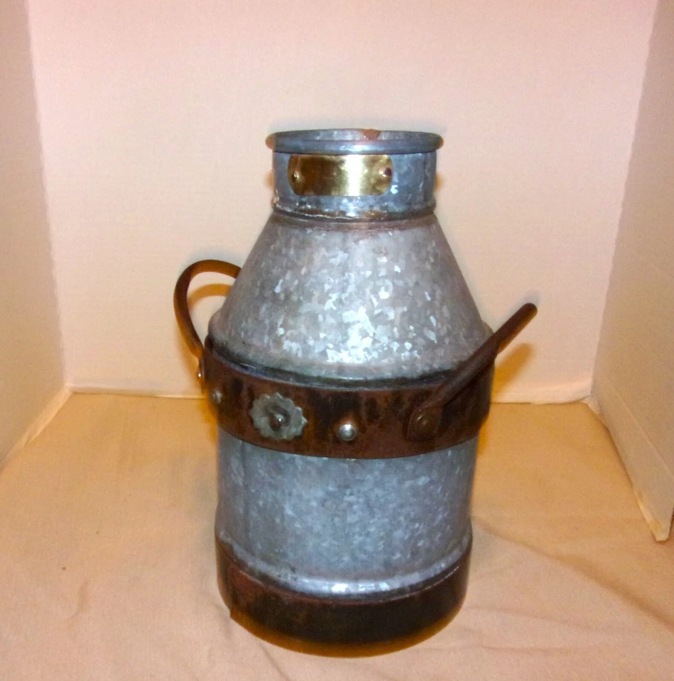 Antique Shabby Chic Primitive Moth Wing Galvanized Milk Can w/Monogramming Plate - Image 3 of 4